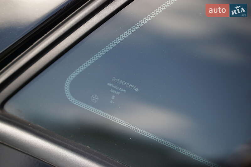 Купе Dodge Challenger 2019 в Киеве