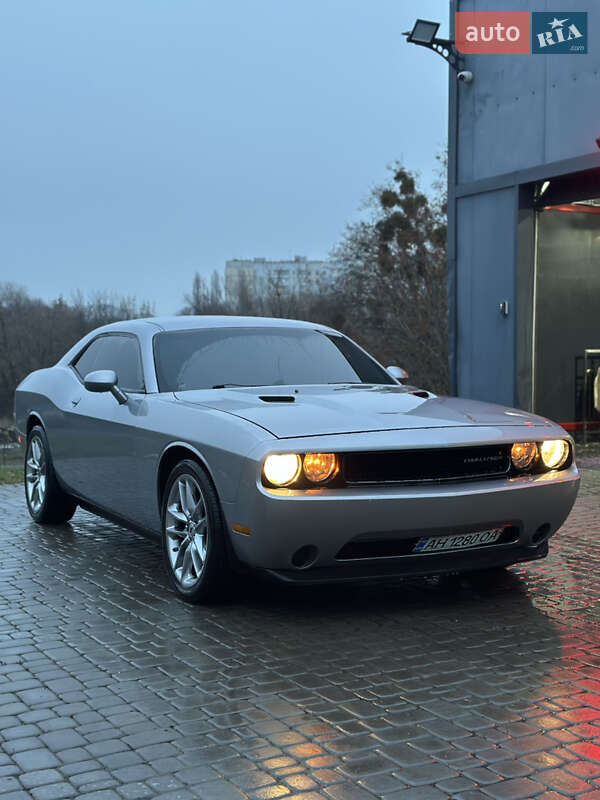 Купе Dodge Challenger 2014 в Харкові