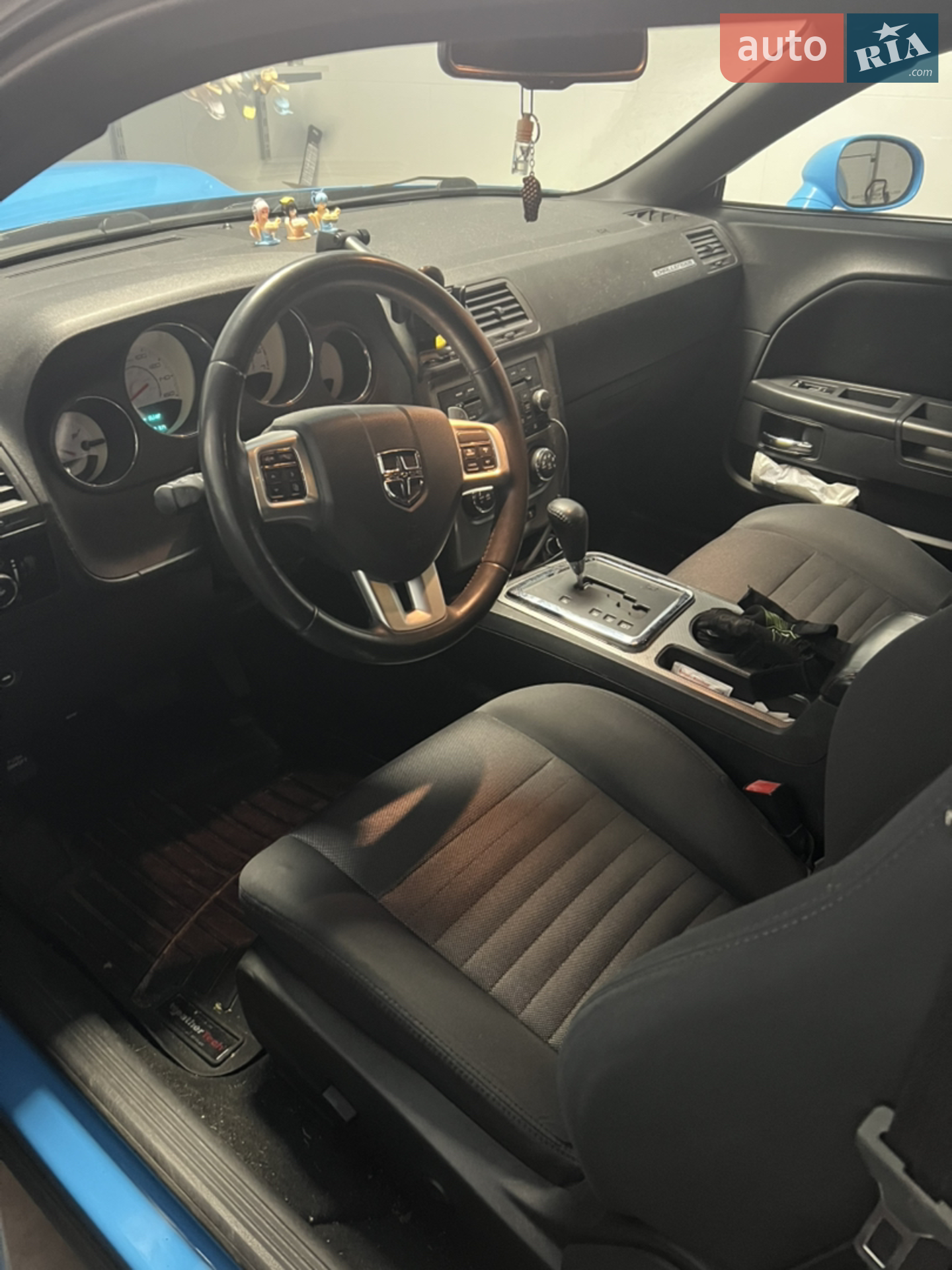2012 Dodge Challenger - мініатюра 12