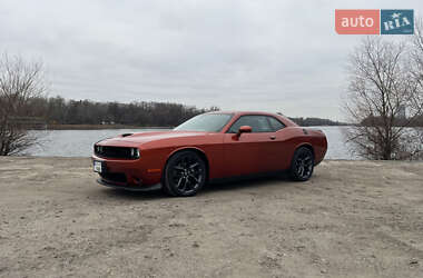 Купе Dodge Challenger 2022 в Киеве