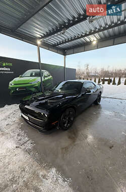 Купе Dodge Challenger 2015 в Києві