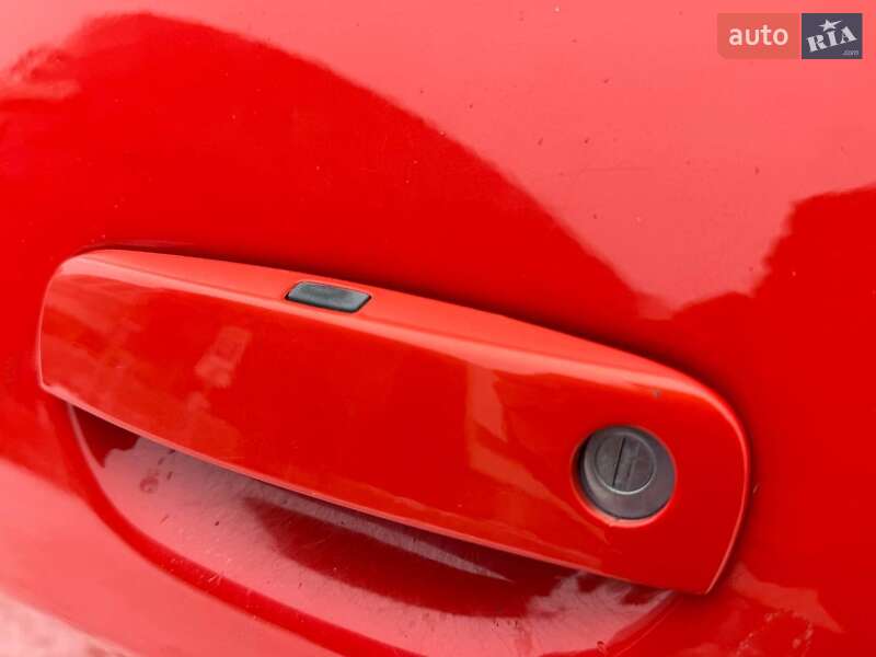 Купе Dodge Challenger 2016 в Киеве фото 9 Купе Dodge Challenger 2016 в Киеве