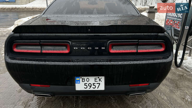 Купе Dodge Challenger 2018 в Тернополі фото 14 Купе Dodge Challenger 2018 в Тернополі