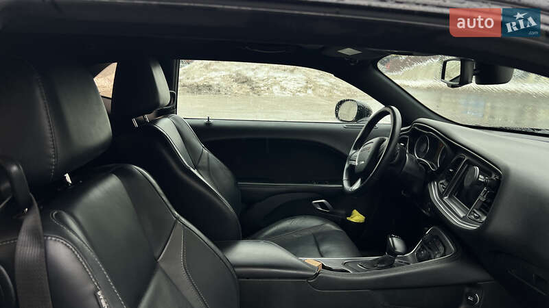 Купе Dodge Challenger 2018 в Тернополі фото 20 Купе Dodge Challenger 2018 в Тернополі