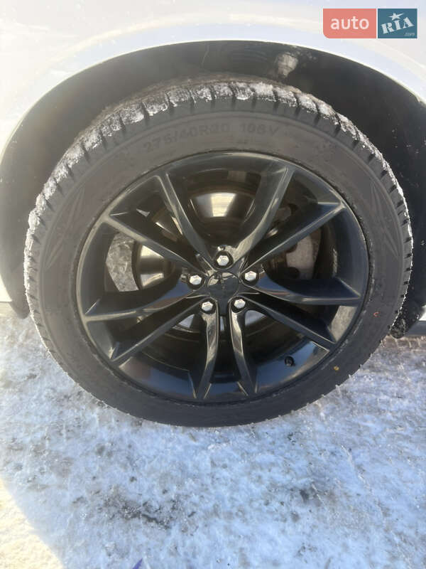 Купе Dodge Challenger 2016 в Рівному