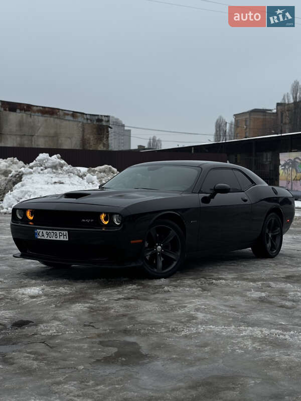 Купе Dodge Challenger 2015 в Києві фото 2 Купе Dodge Challenger 2015 в Києві