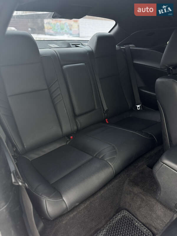 Купе Dodge Challenger 2015 в Києві фото 21 Купе Dodge Challenger 2015 в Києві