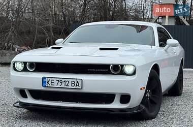 Купе Dodge Challenger 2018 в Дніпрі