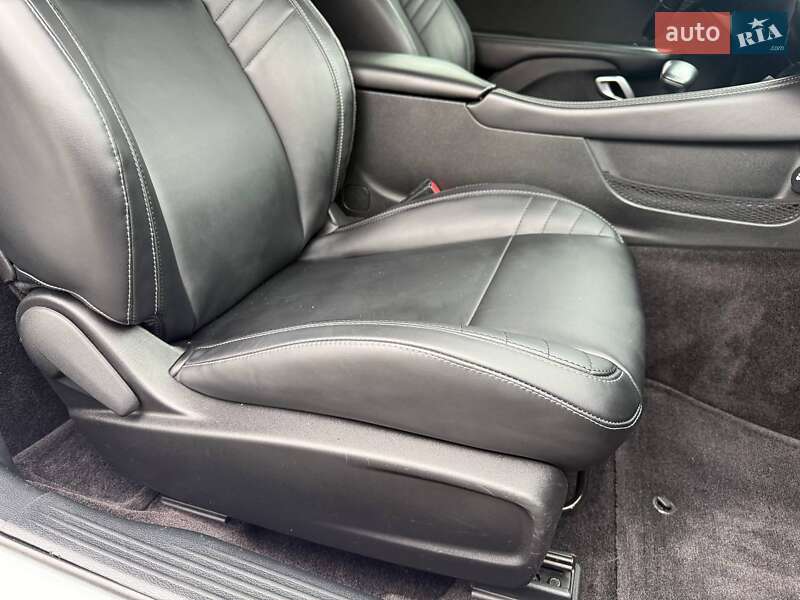 Купе Dodge Challenger 2018 в Дніпрі