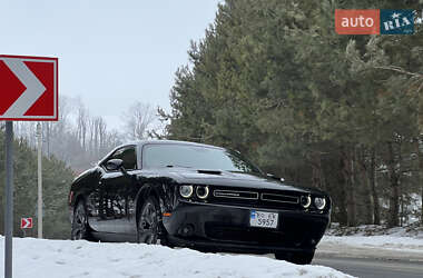 Купе Dodge Challenger 2018 в Тернополі