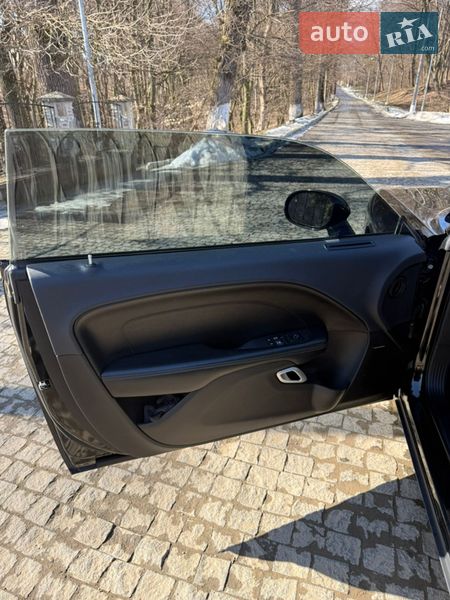 Купе Dodge Challenger 2017 в Черновцах