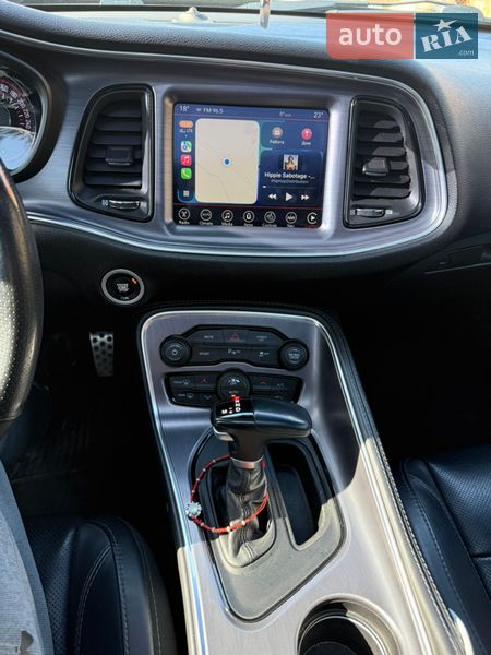 Купе Dodge Challenger 2017 в Черновцах