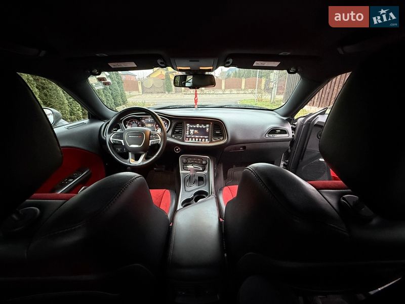 Купе Dodge Challenger 2017 в Киеве