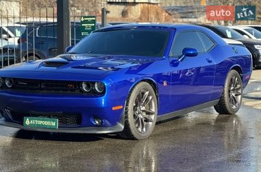 Купе Dodge Challenger 2020 в Києві