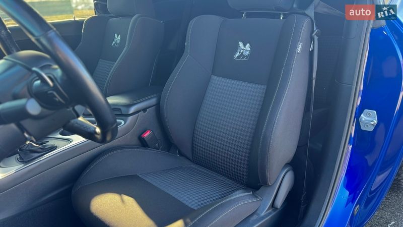 Купе Dodge Challenger 2020 в Киеве