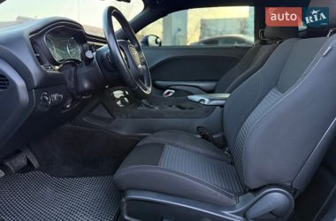 Купе Dodge Challenger 2017 в Киеве