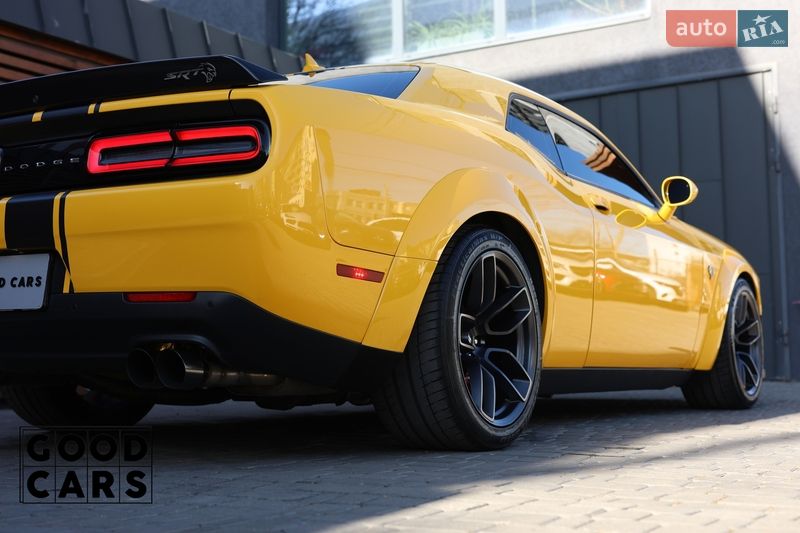 Купе Dodge Challenger 2017 в Одессе