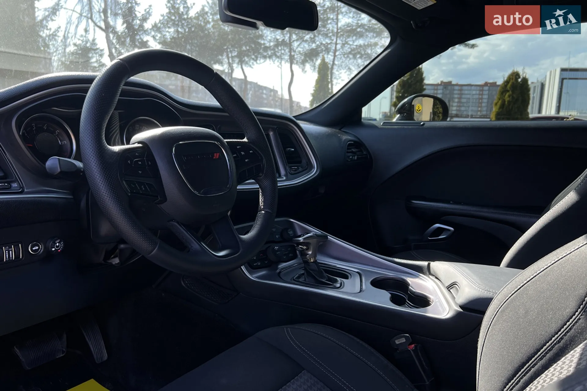 2018 Dodge Challenger - мініатюра 10