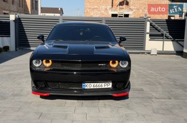 Купе Dodge Challenger 2017 в Ивано-Франковске