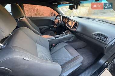 Купе Dodge Challenger 2017 в Киеве