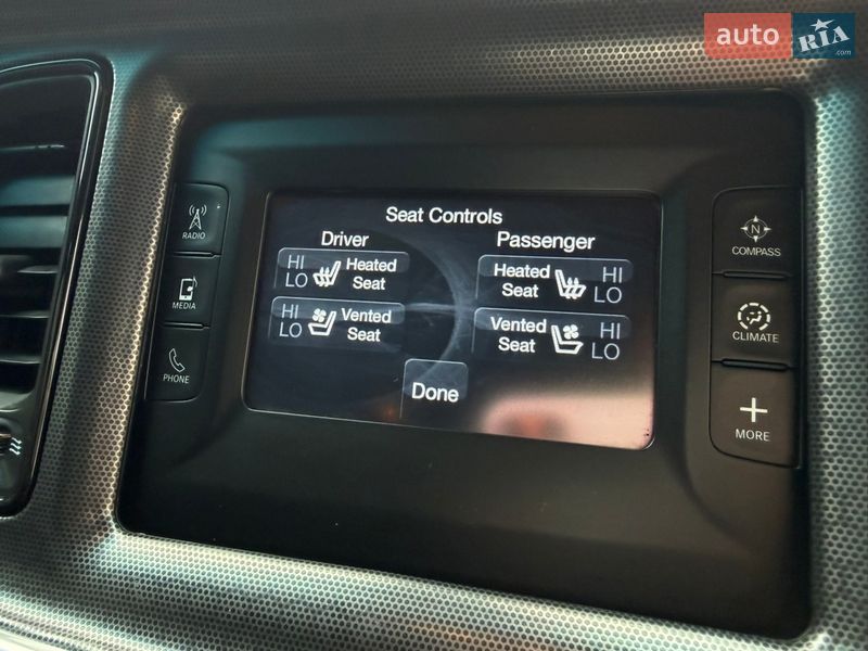 Купе Dodge Challenger 2015 в Киеве