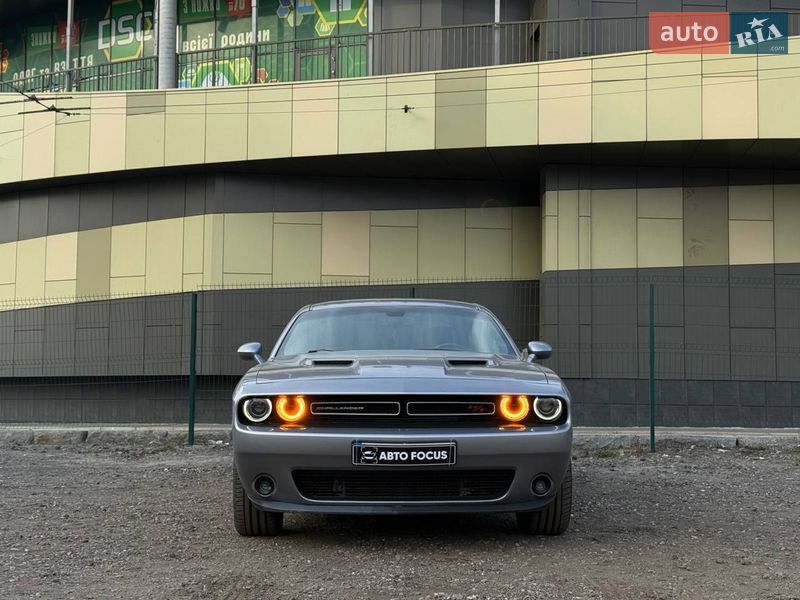 Купе Dodge Challenger 2018 в Києві фото 3 Купе Dodge Challenger 2018 в Києві