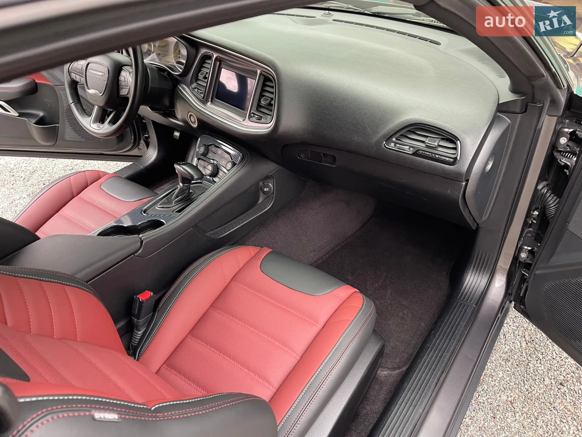 2018 Dodge Challenger - мініатюра 22