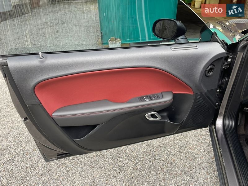 Купе Dodge Challenger 2018 в Житомире фото 23 Купе Dodge Challenger 2018 в Житомире