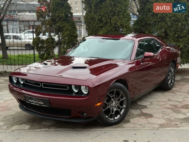 Купе Dodge Challenger 2018 в Одессе