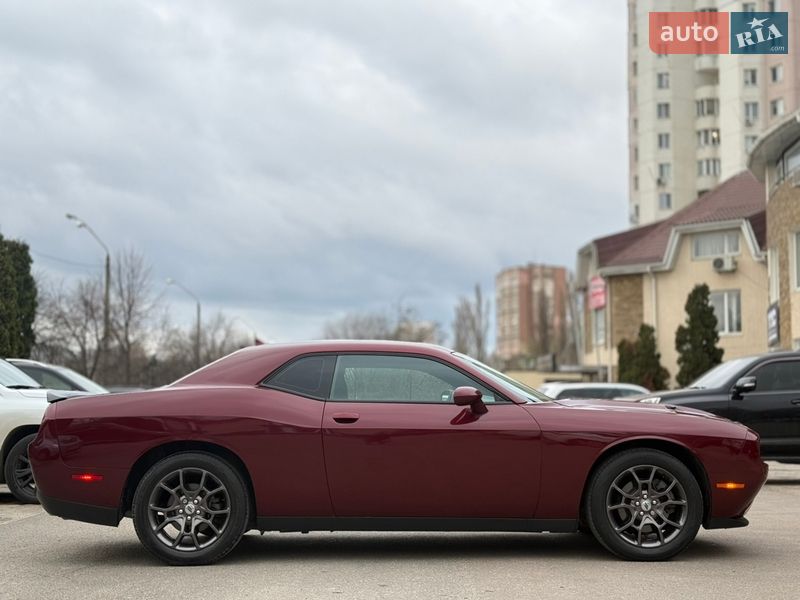 Купе Dodge Challenger 2018 в Одессе