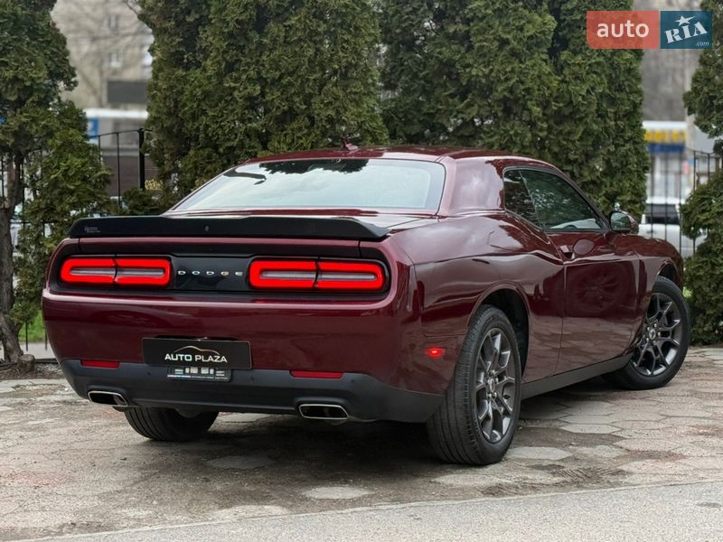 Купе Dodge Challenger 2018 в Одессе
