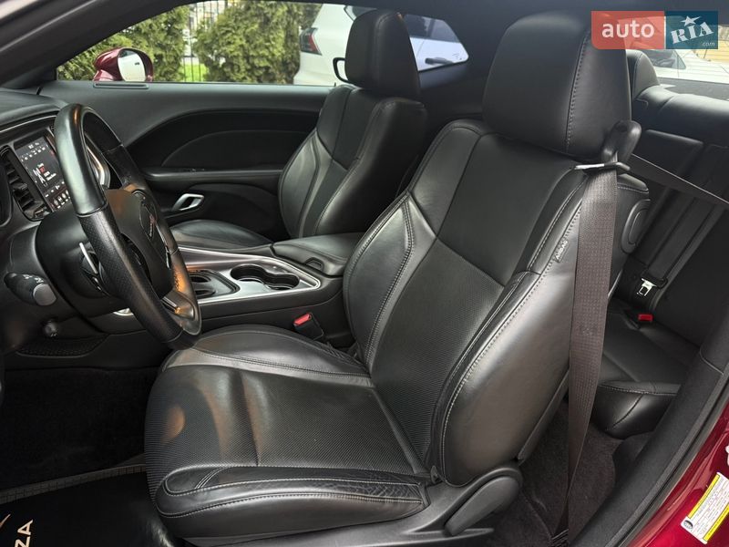 Купе Dodge Challenger 2018 в Одессе