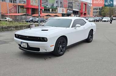 Купе Dodge Challenger 2015 в Киеве