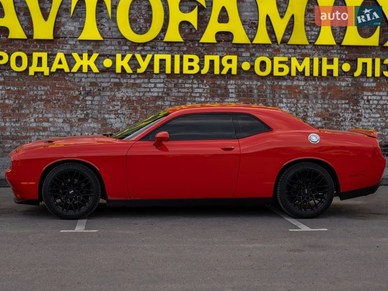 Купе Dodge Challenger 2017 в Дніпрі фото 18 Купе Dodge Challenger 2017 в Дніпрі