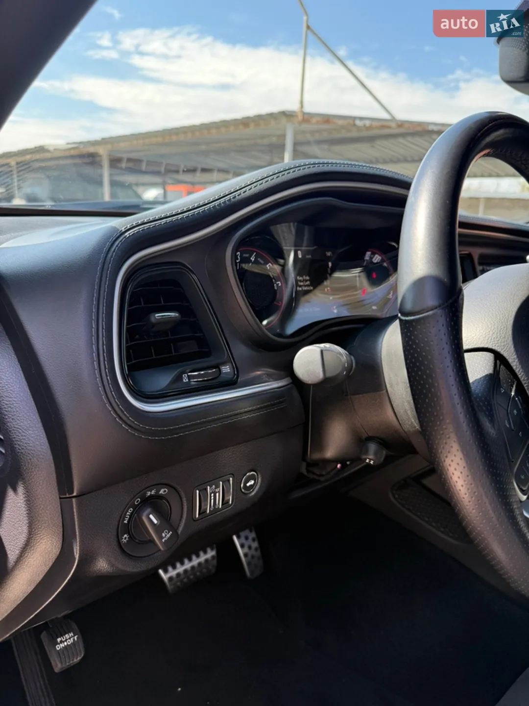 2022 Dodge Challenger - мініатюра 49