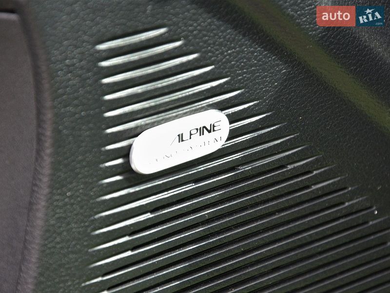Купе Dodge Challenger 2015 в Киеве