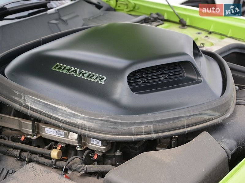 Купе Dodge Challenger 2015 в Киеве