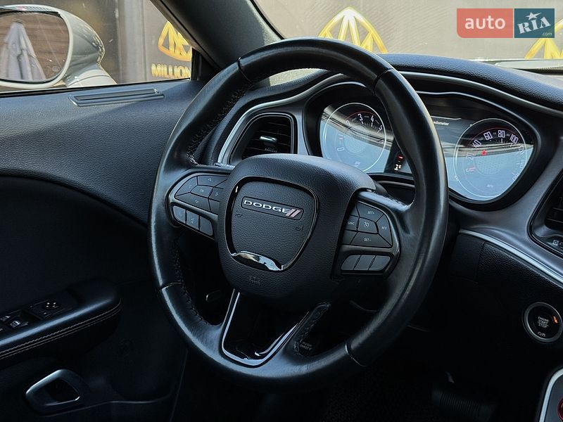 Купе Dodge Challenger 2019 в Киеве