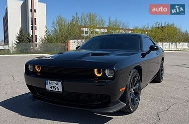 Купе Dodge Challenger 2018 в Харкові