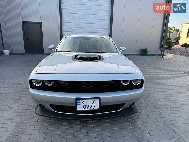 Купе Dodge Challenger 2020 в Киеве