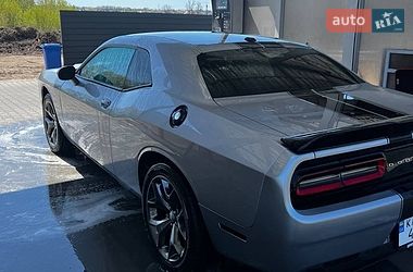 Купе Dodge Challenger 2016 в Киеве