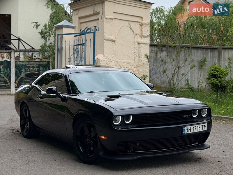 Купе Dodge Challenger 2014 в Киеве