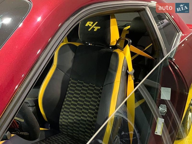 Купе Dodge Challenger 2021 в Львові