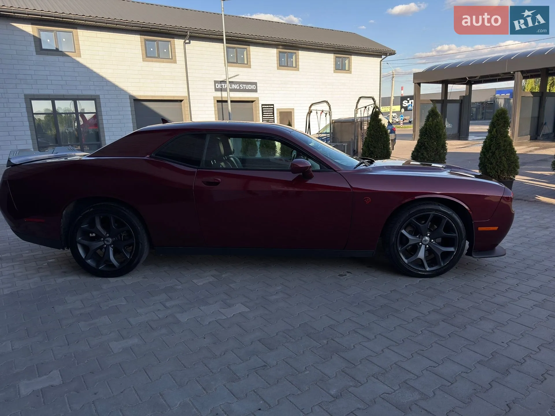 2017 Dodge Challenger - мініатюра 26
