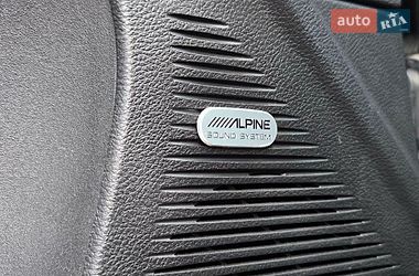 Купе Dodge Challenger 2017 в Києві