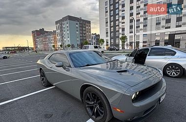 Купе Dodge Challenger 2018 в Рівному