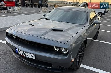 Купе Dodge Challenger 2018 в Рівному фото 30 Купе Dodge Challenger 2018 в Рівному