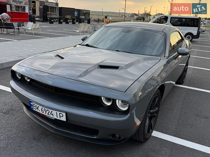 Купе Dodge Challenger 2018 в Рівному фото 30 Купе Dodge Challenger 2018 в Рівному