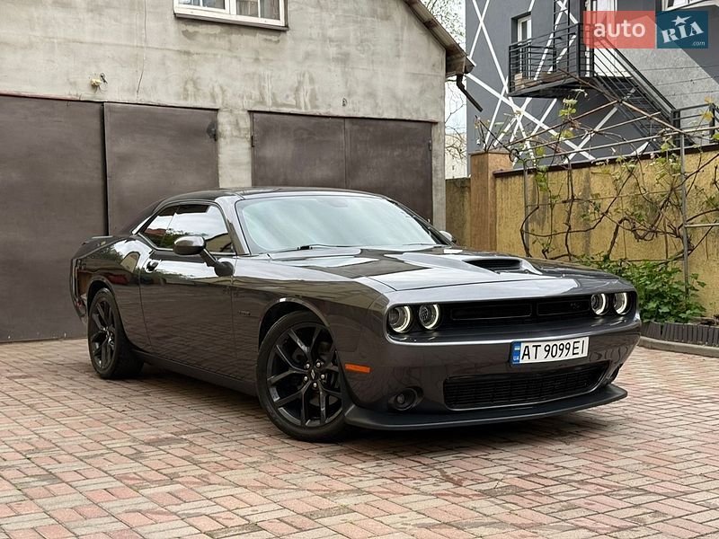 Купе Dodge Challenger 2019 в Калуші фото Купе Dodge Challenger 2019 в Калуші