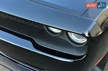 Купе Dodge Challenger 2017 в Києві